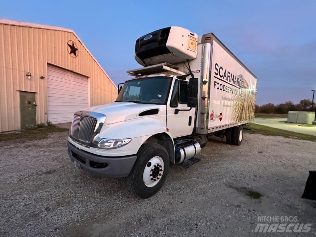 International 4300 Грузовики-Фургоны