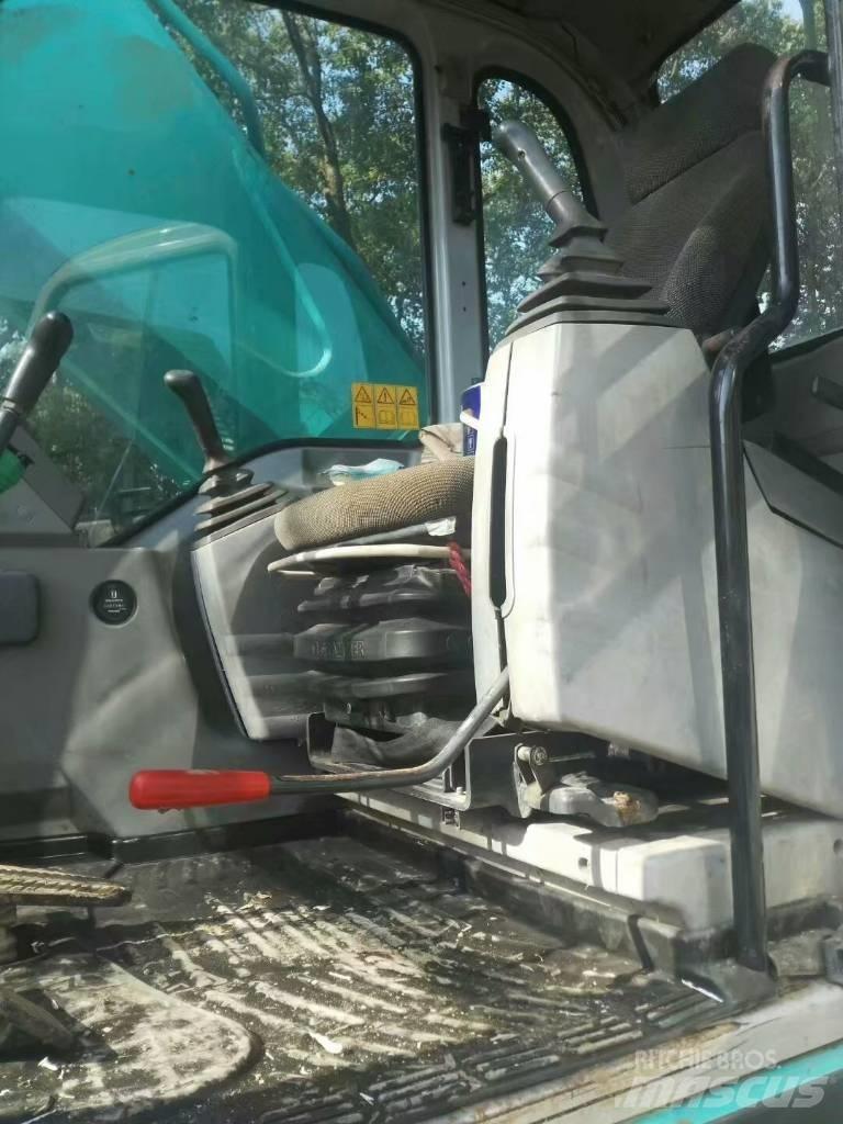 Kobelco SK 330 Гусеничные экскаваторы