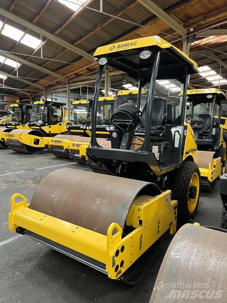 Bomag BW 124 DH-5 Грунтовые катки
