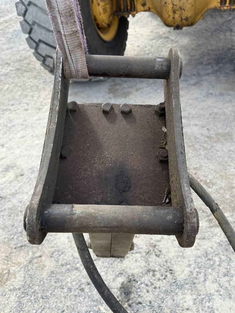 NPK E 200 ( S40 ) Гидромолоты