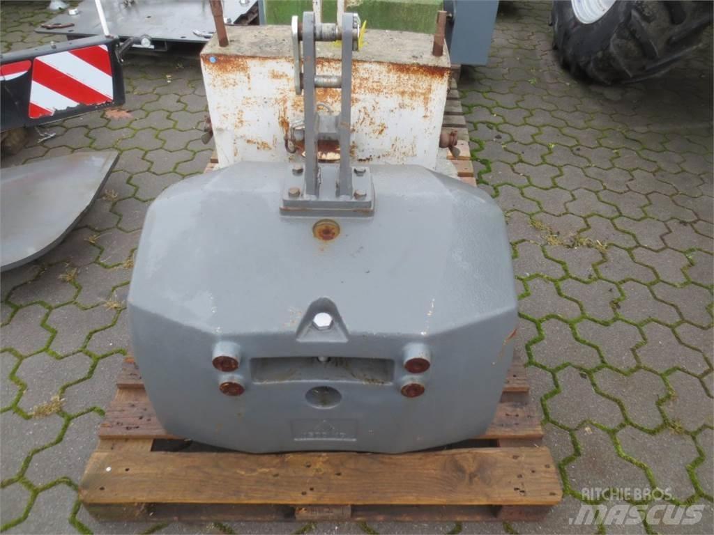 Agri CON 1500KG Прицепы для тюков и рулонов