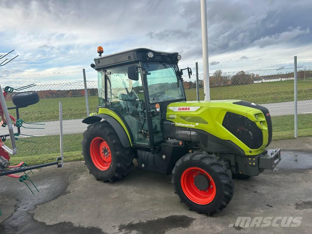 CLAAS Nexos 220 Трактора