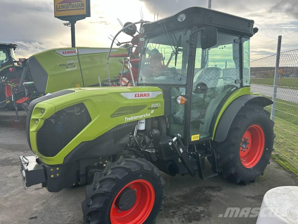 CLAAS Nexos 220 Трактора