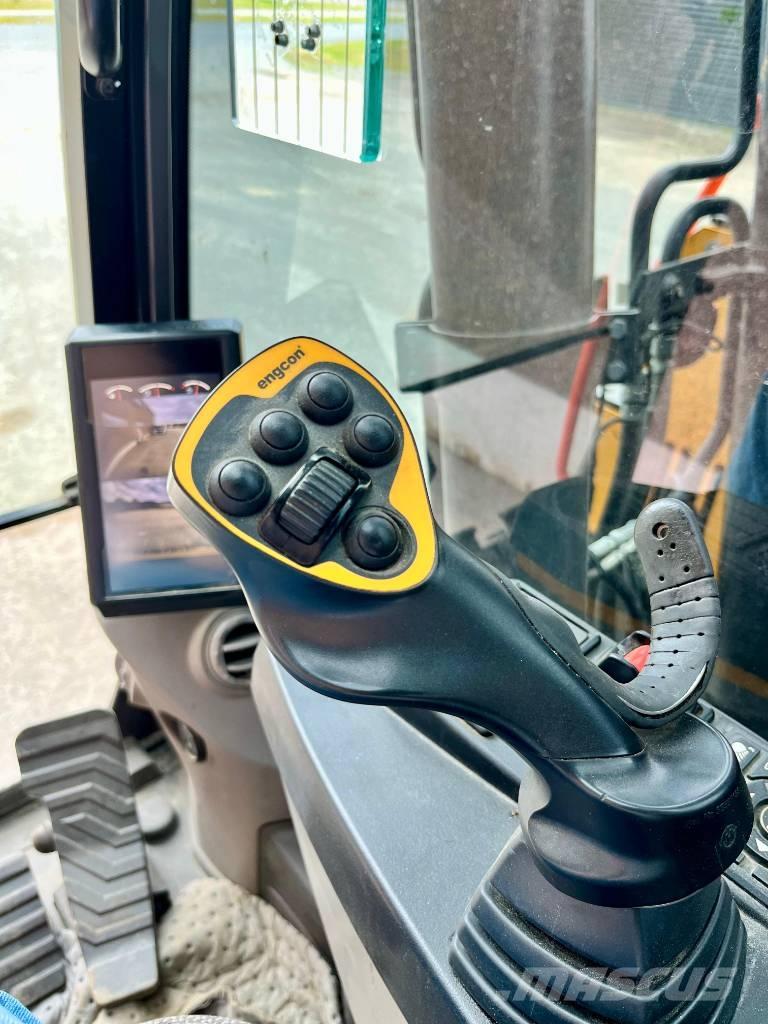 Volvo ECR 235 E Гусеничные экскаваторы