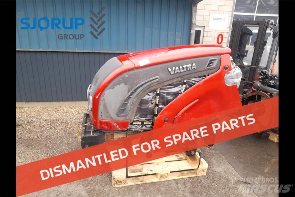 Valtra N142 Трактора