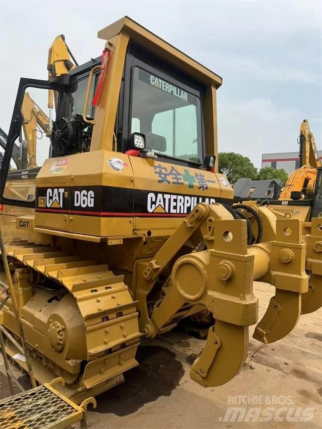 CAT D 6 G Гусеничные бульдозеры
