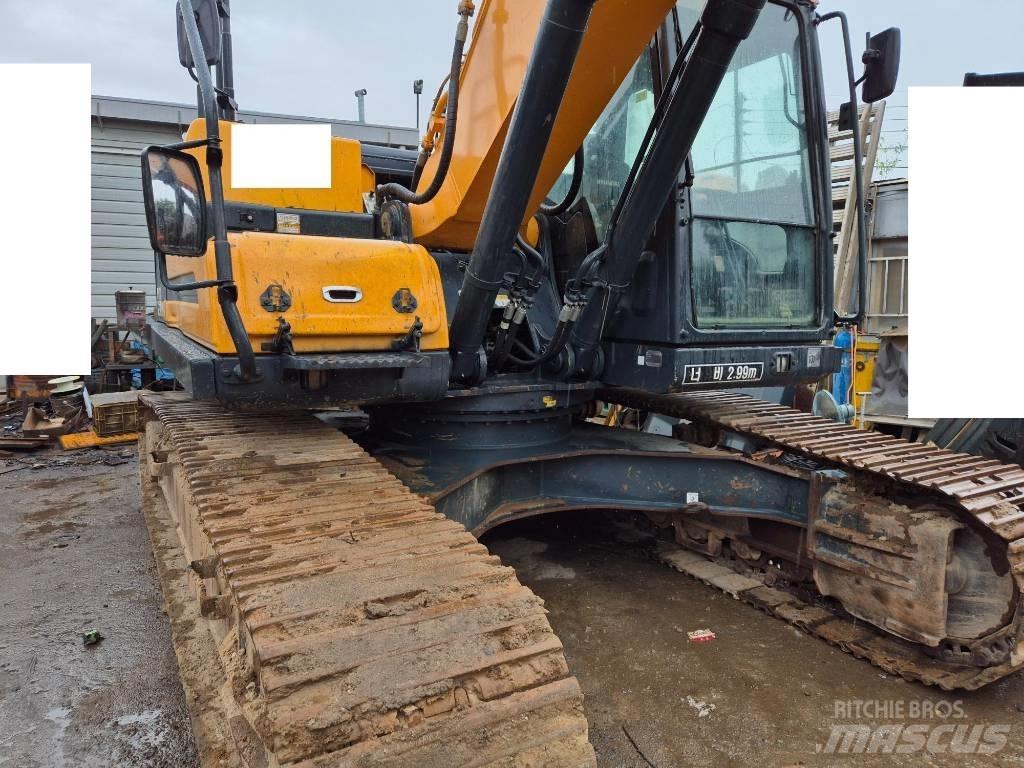 Hyundai HX 220 Гусеничные экскаваторы