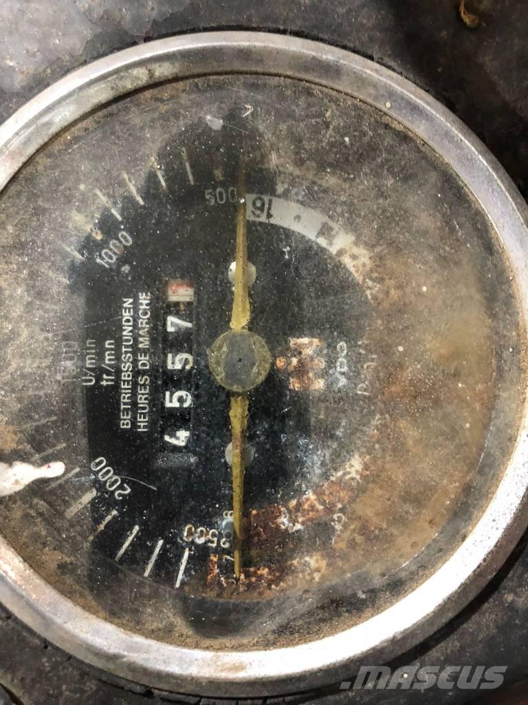 International 353 Трактора