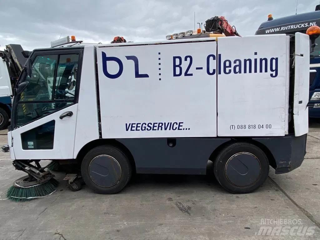 Mfh 2500 Вакуумные уборочные машины