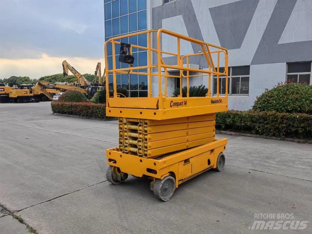 Haulotte COMPACT 14 Ножничные подъемники
