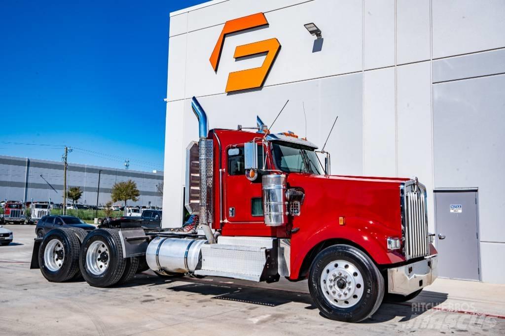 Kenworth W 900 Седельные тягачи