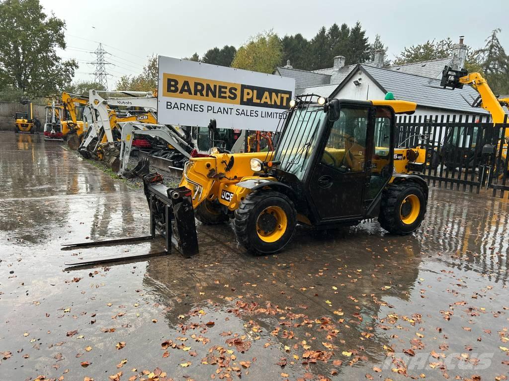 JCB 525-60 Телескопические погрузчики