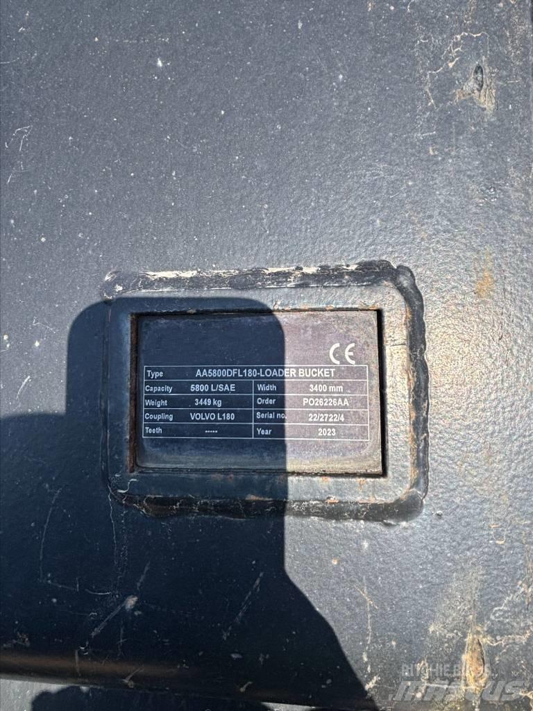 Volvo L180H Фронтальные погрузчики