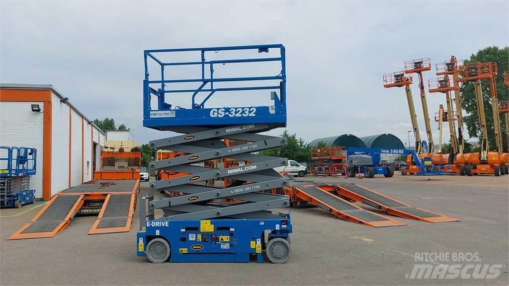 Genie GS3232 Ножничные подъемники