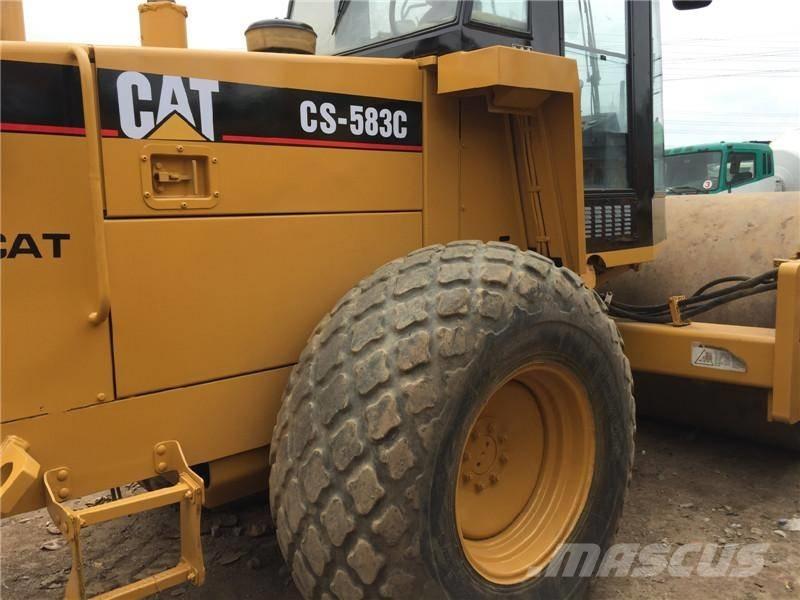 CAT CS583C Грунтовые катки