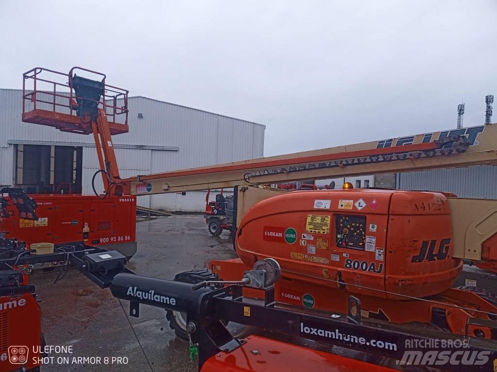 JLG 800 AJ Коленчатые подъемники