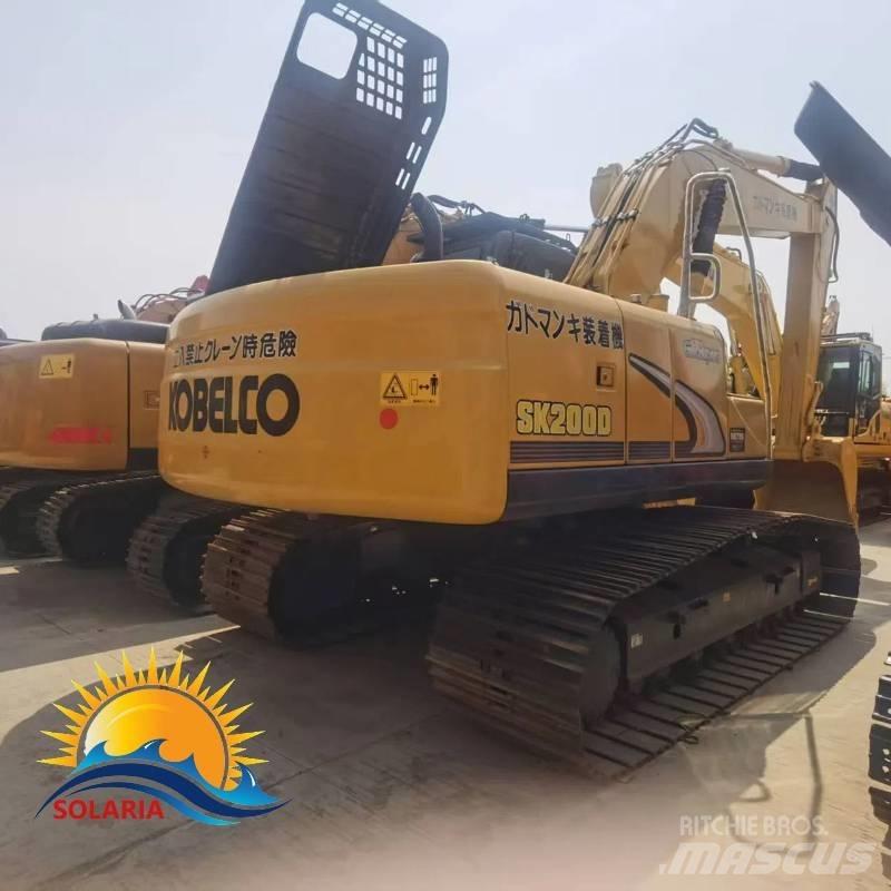 Kobelco SK 200 Гусеничные экскаваторы