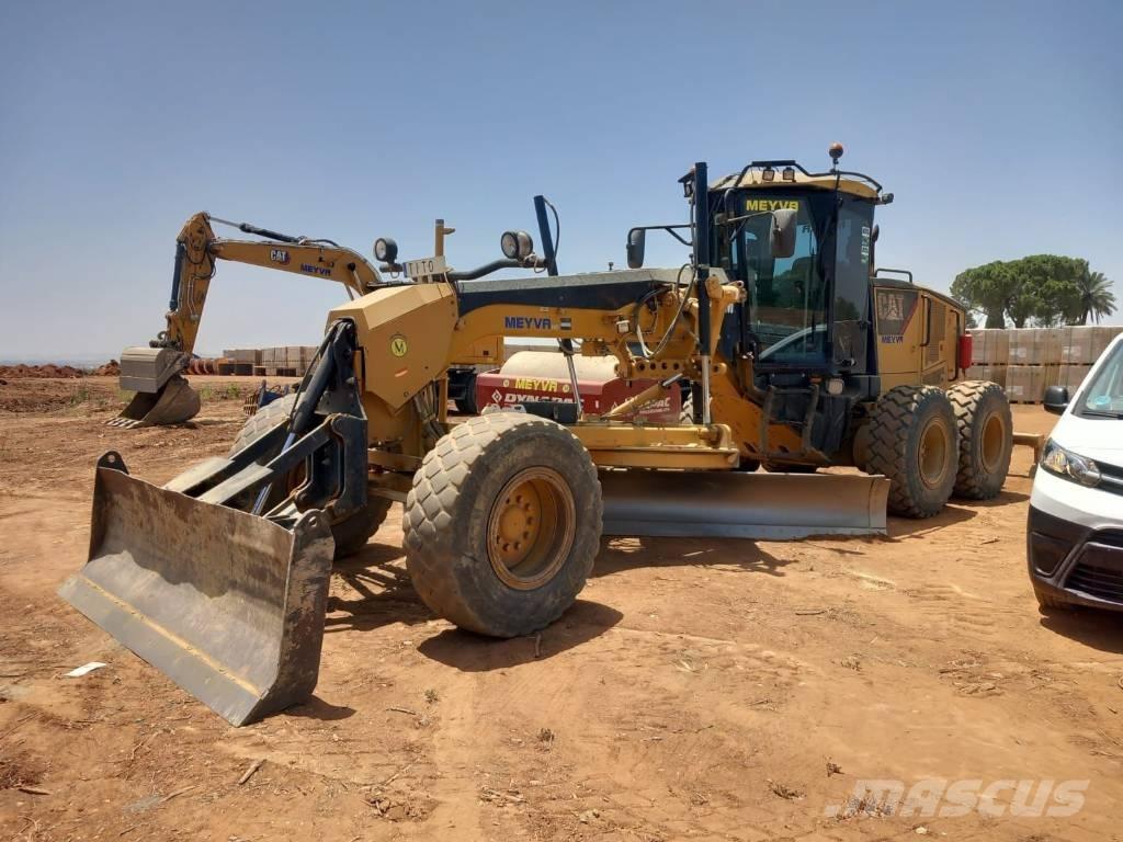 CAT 140 M Грейдеры