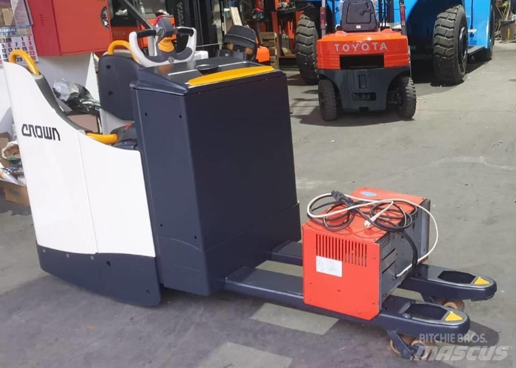 Crown WT 3040 Самоходные электрические тележки