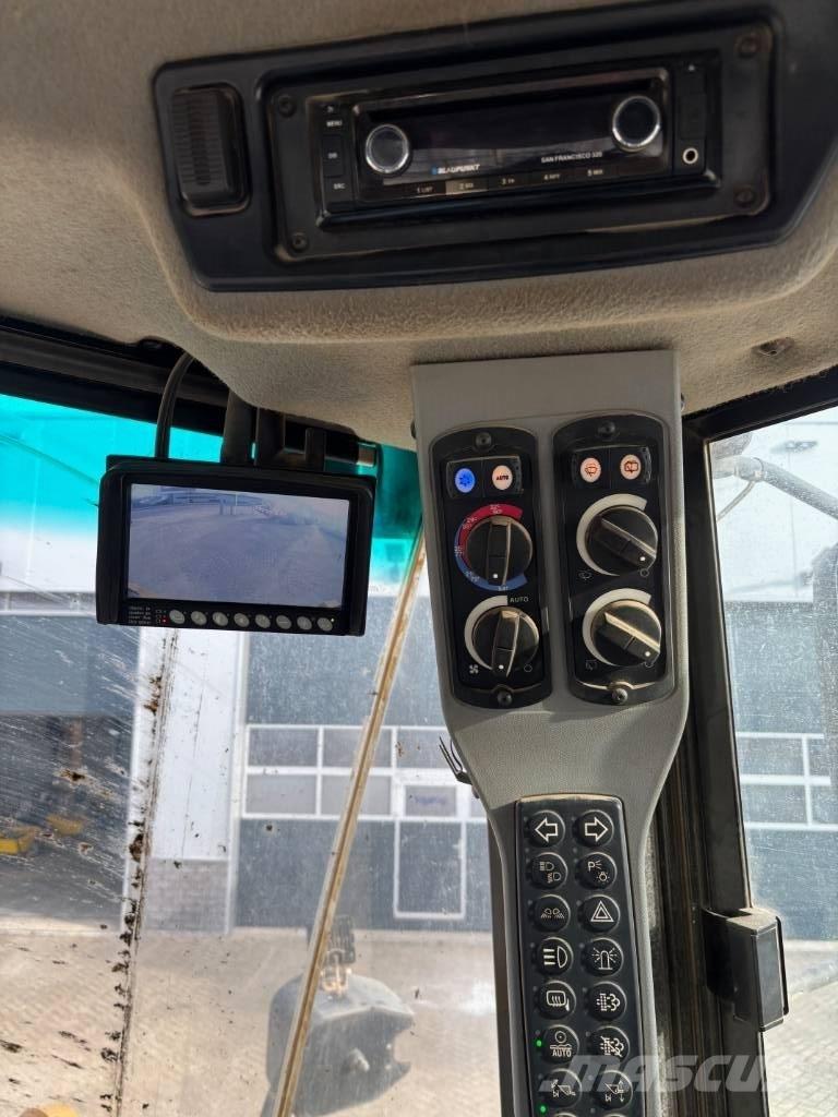 CAT 950 K Фронтальные погрузчики