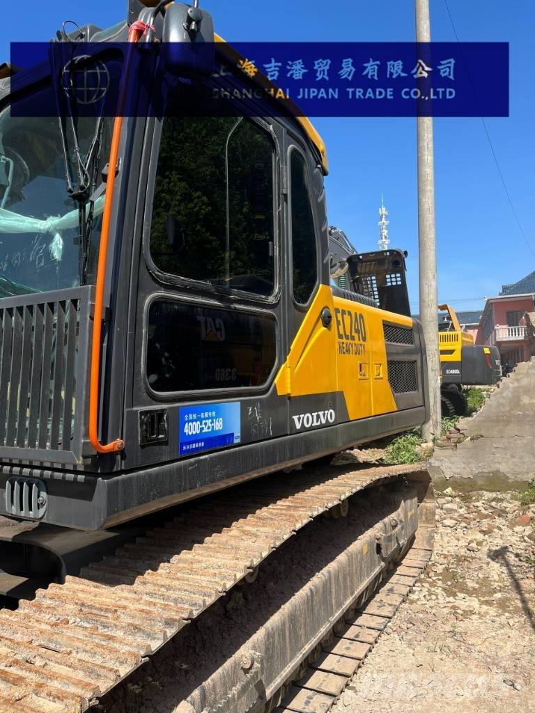 Volvo EC 240 Гусеничные экскаваторы