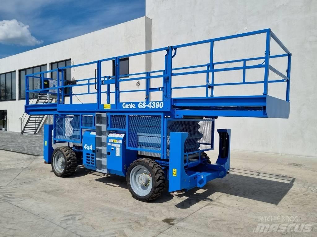 Genie GS 4390        P478 Ножничные подъемники