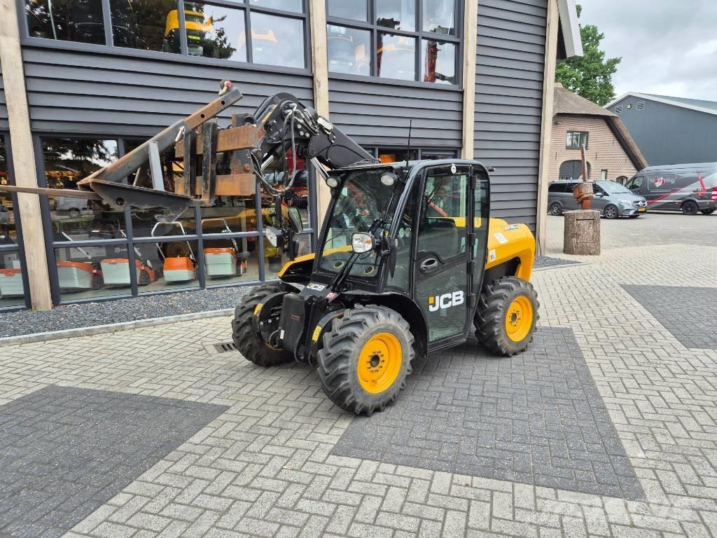 JCB 516-40 Телескопические погрузчики