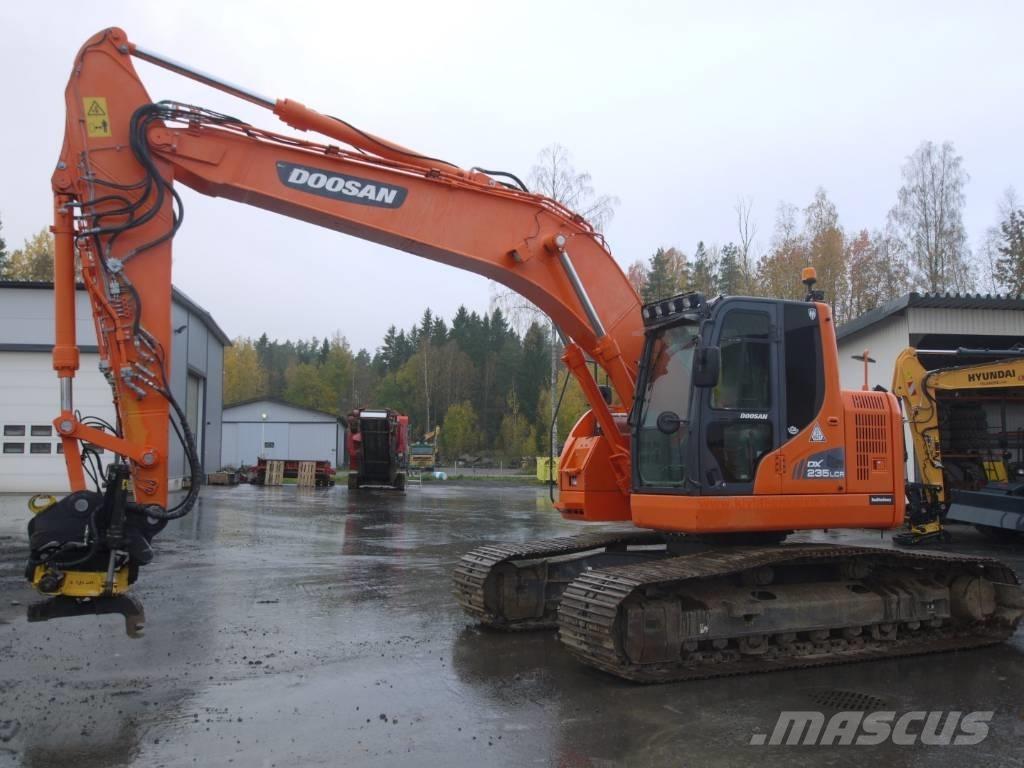 Doosan DX 235 LCR Гусеничные экскаваторы