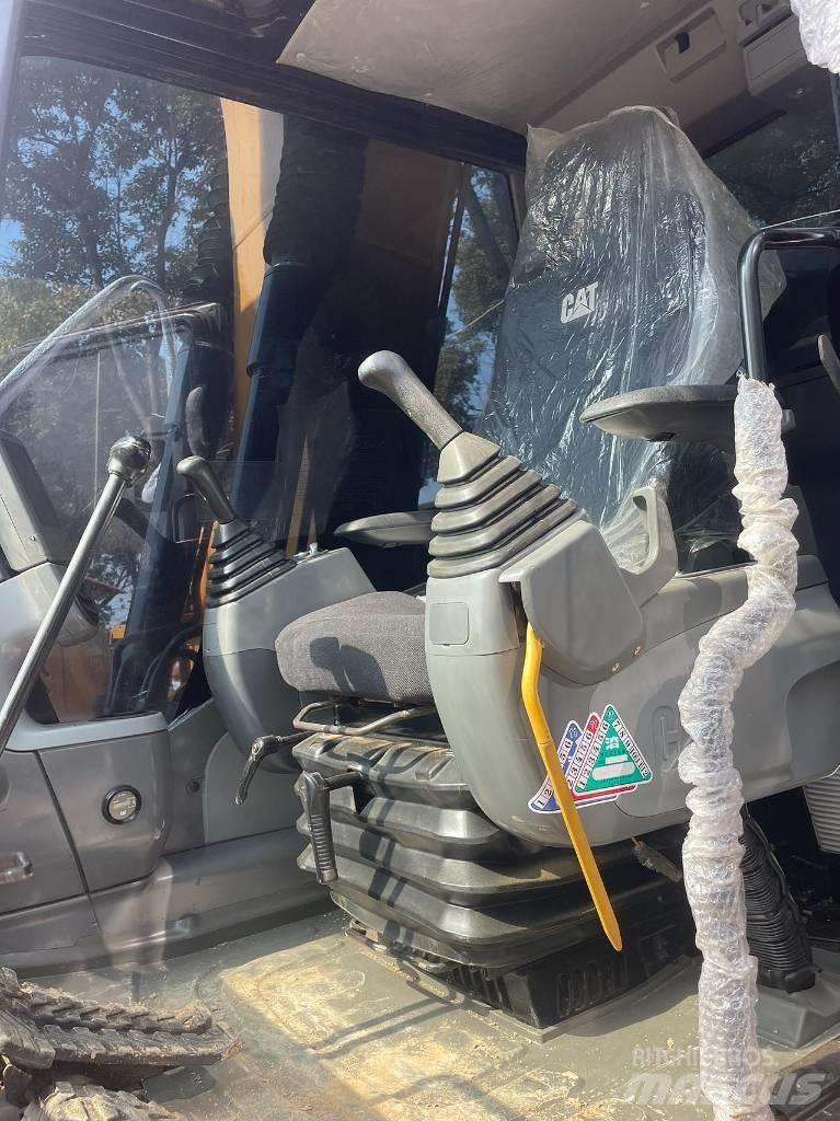 CAT 312 Малые экскаваторы 7т-12т
