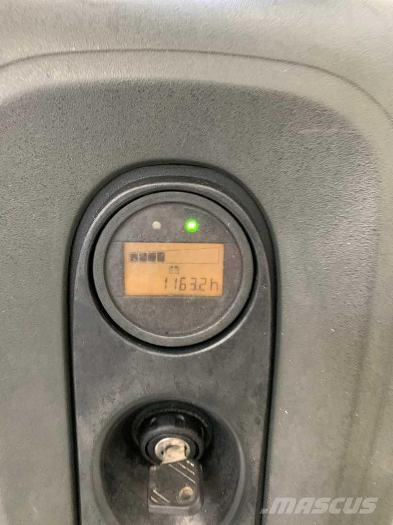 Linde L12 Ручные штабелёры с электроподъёмом