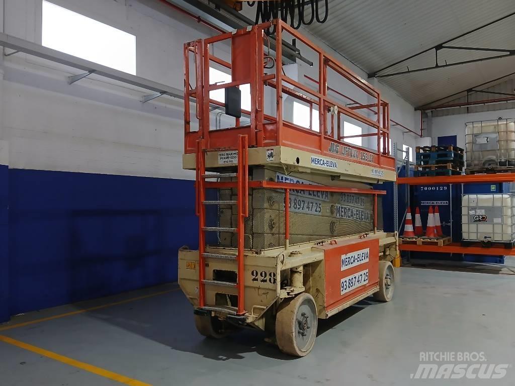 JLG 153-12 Ножничные подъемники