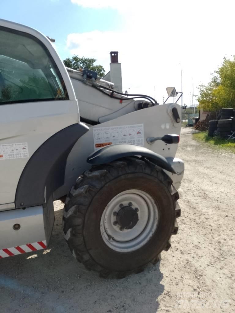 Manitou MT 1440 Экскаваторы-погрузчики
