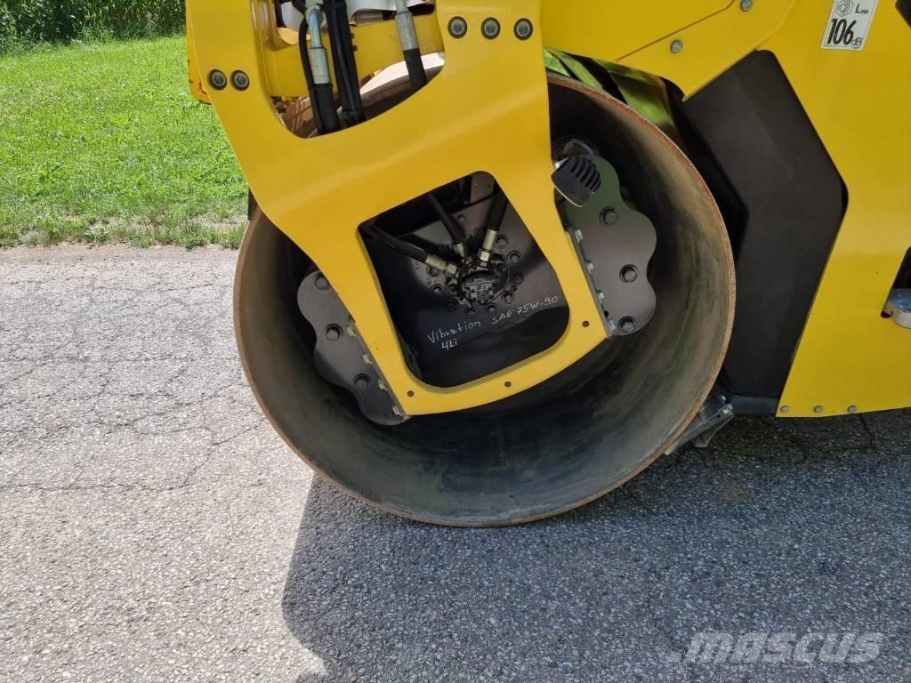 Bomag BW 151 AC-5 Пневматические катки