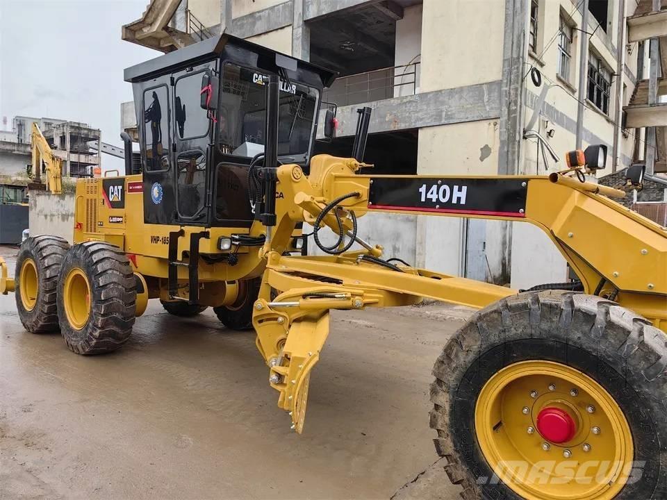 CAT 140H Грейдеры