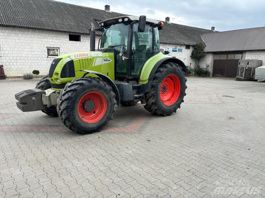 CLAAS Arion 640 Трактора