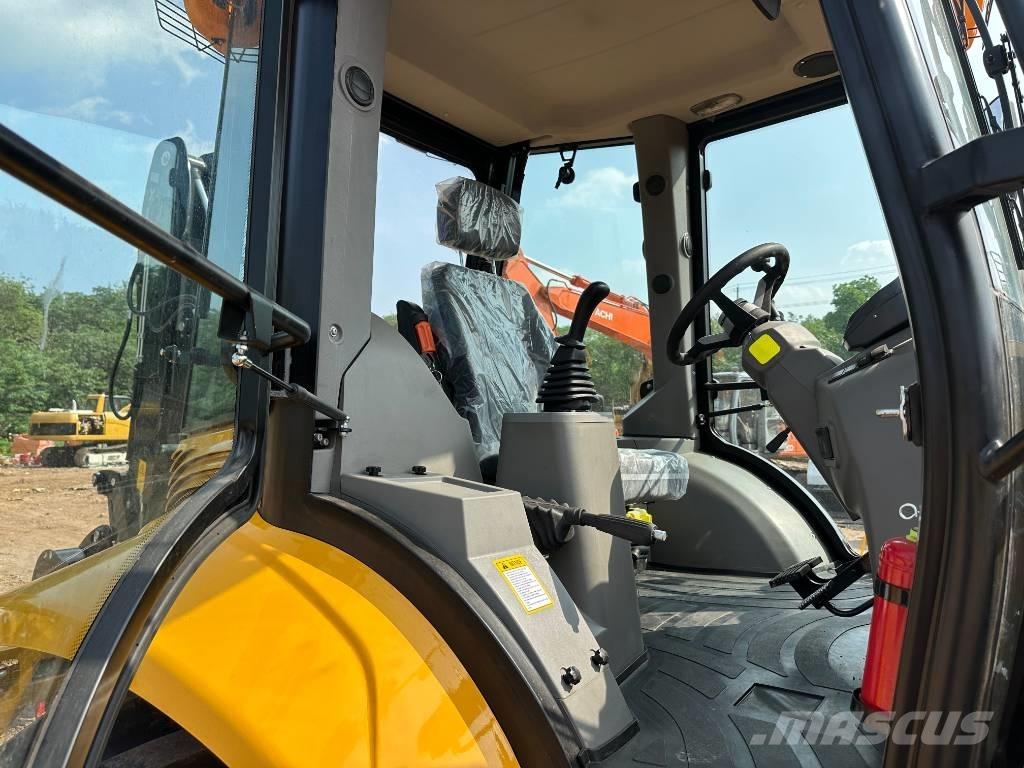 JCB 3CX Экскаваторы-погрузчики