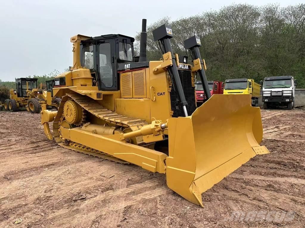 CAT D 8 R Гусеничные бульдозеры
