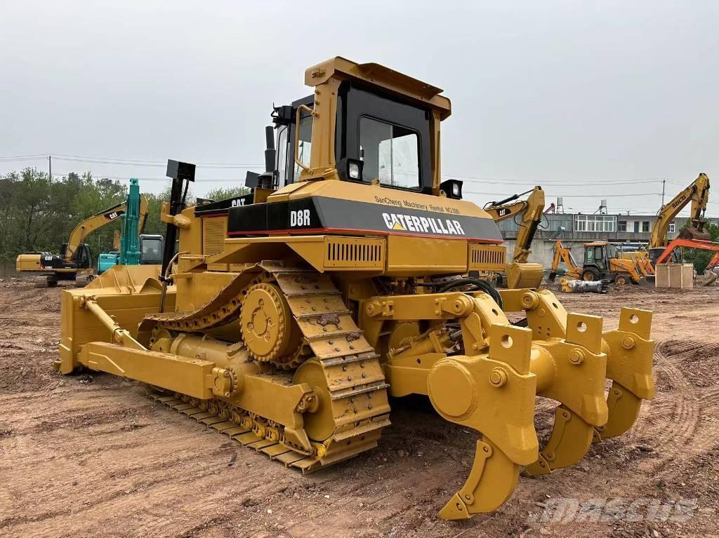 CAT D 8 R Гусеничные бульдозеры