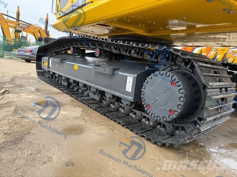 Komatsu PC 220-8 Гусеничные экскаваторы