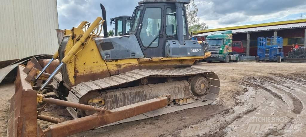 Komatsu D 65 PX-12 Гусеничные бульдозеры