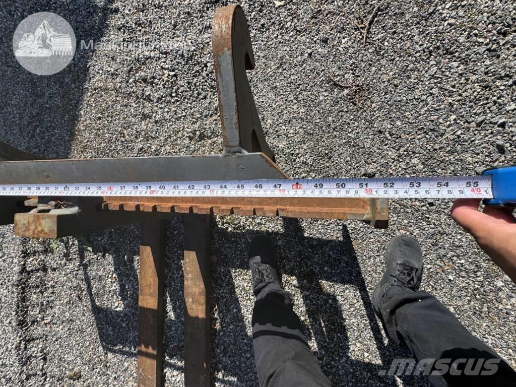 JCB 413 K Фронтальные погрузчики