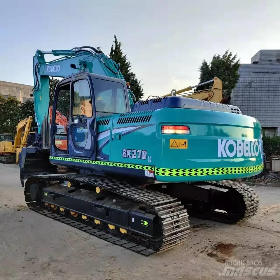 Kobelco SK 210 Гусеничные экскаваторы