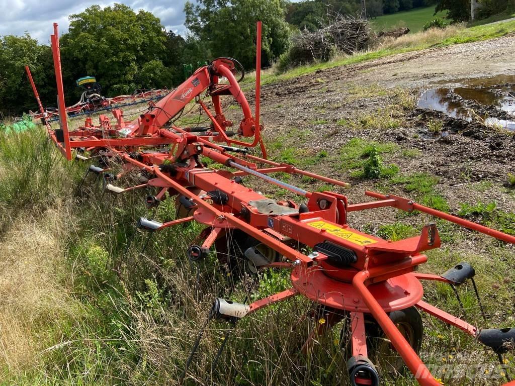 Kuhn GF8702 Грабли-ворошилки