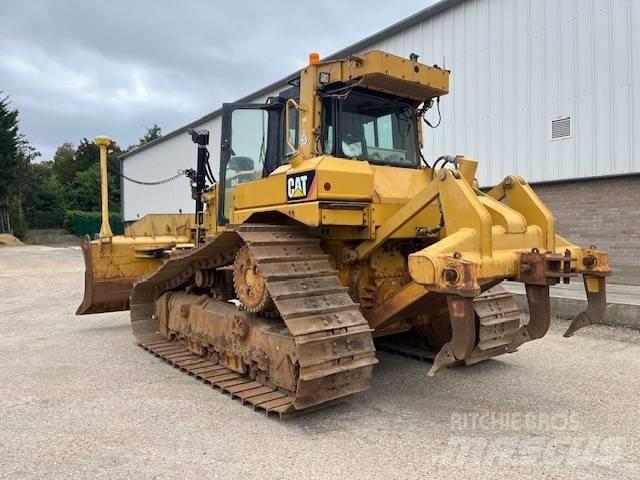 CAT D 6 T LGP Гусеничные бульдозеры
