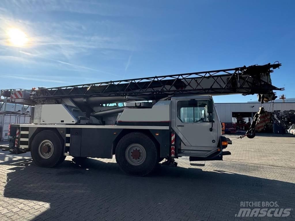 Liebherr LTM 1030-2 Автокраны