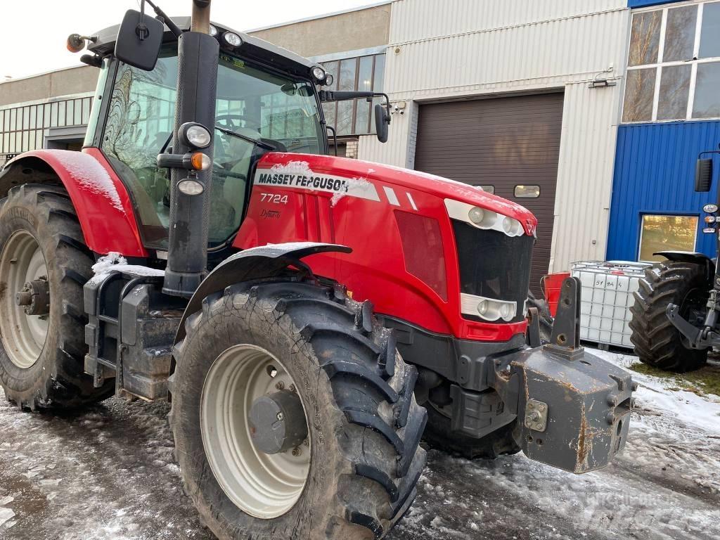 Massey Ferguson 7724 Трактора