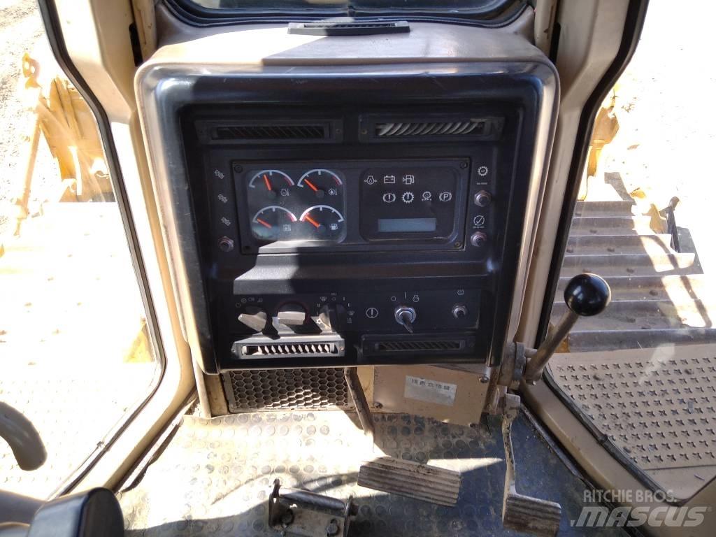 CAT D 6 R LGP Бульдозеры