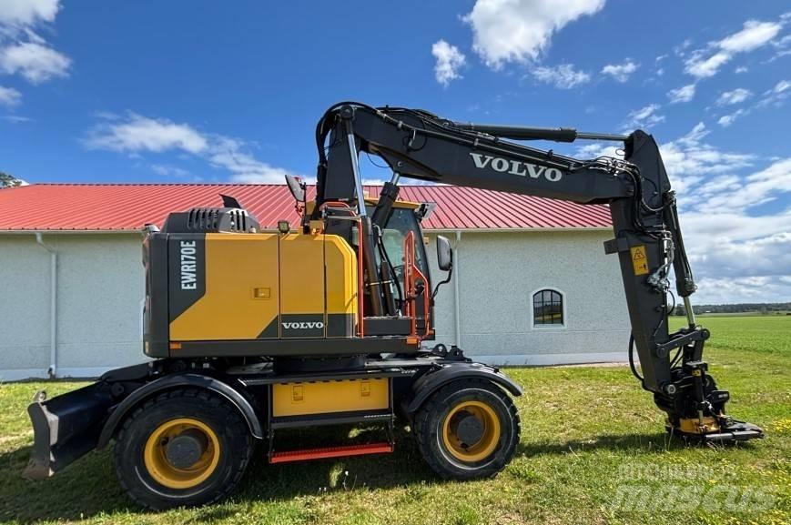 Volvo EWR 170 E Колёсные экскаваторы