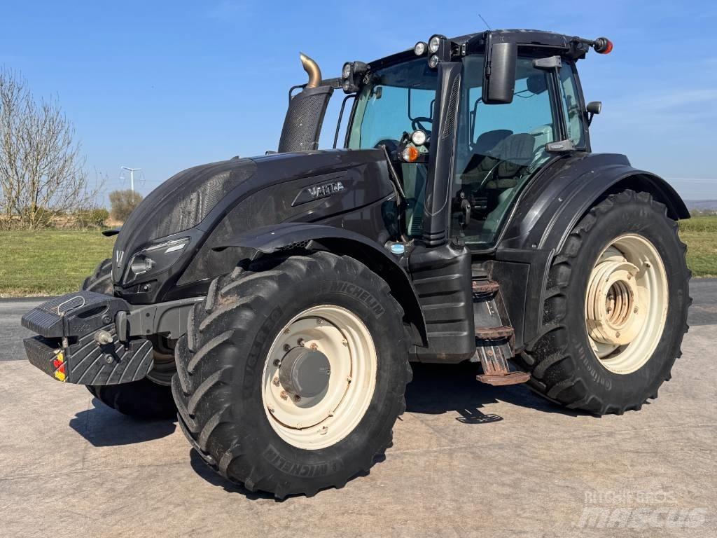 Valtra T 174 Трактора