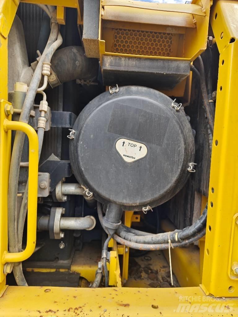 Komatsu PC 450-8 Гусеничные экскаваторы